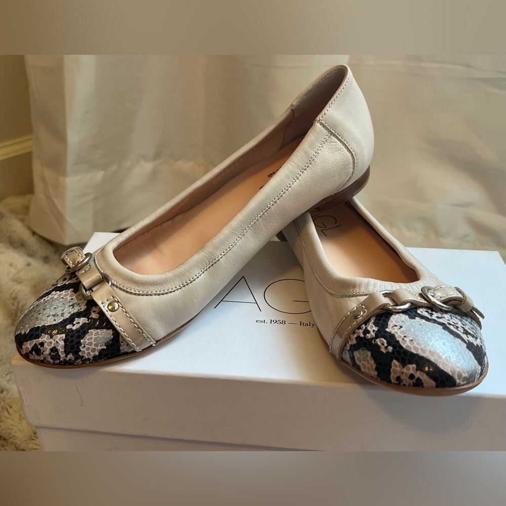 AGL White Flats & Loafers Elegant Design